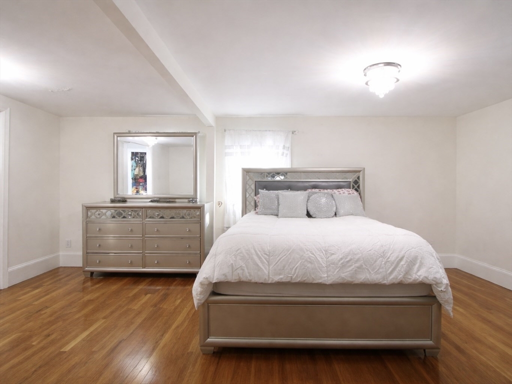 162 Chatham Street Lynn, MA 01902 - Photo 18 of 26