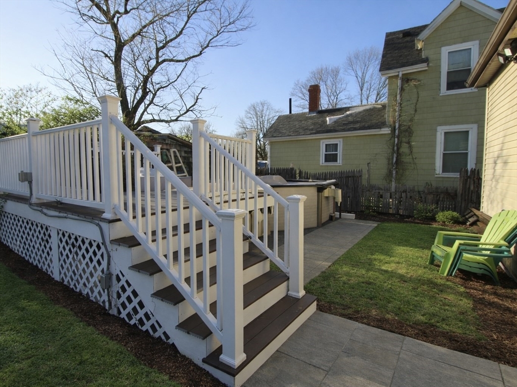 162 Chatham Street Lynn, MA 01902 - Photo 7 of 26