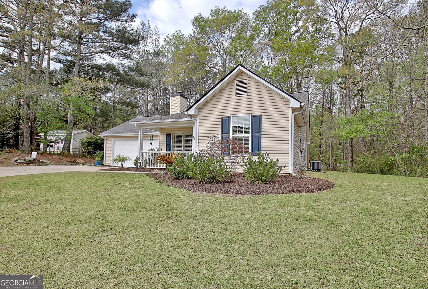 86 Spring Circle Senoia, GA 30276 - Photo 2 of 63
