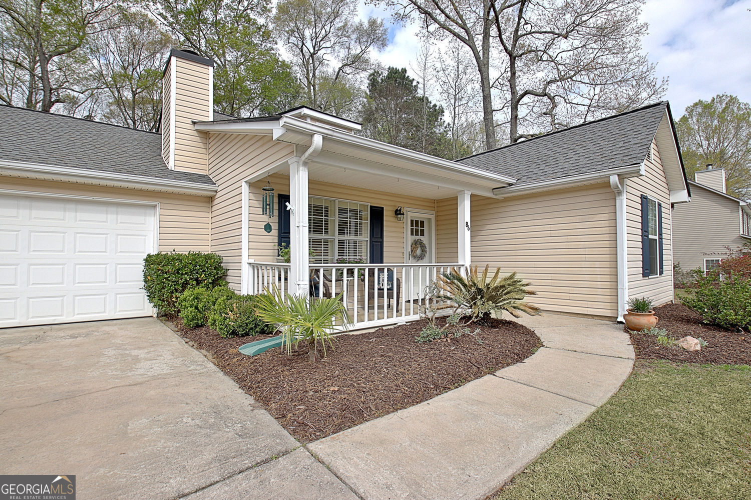 86 Spring Circle Senoia, GA 30276 - Photo 4 of 63