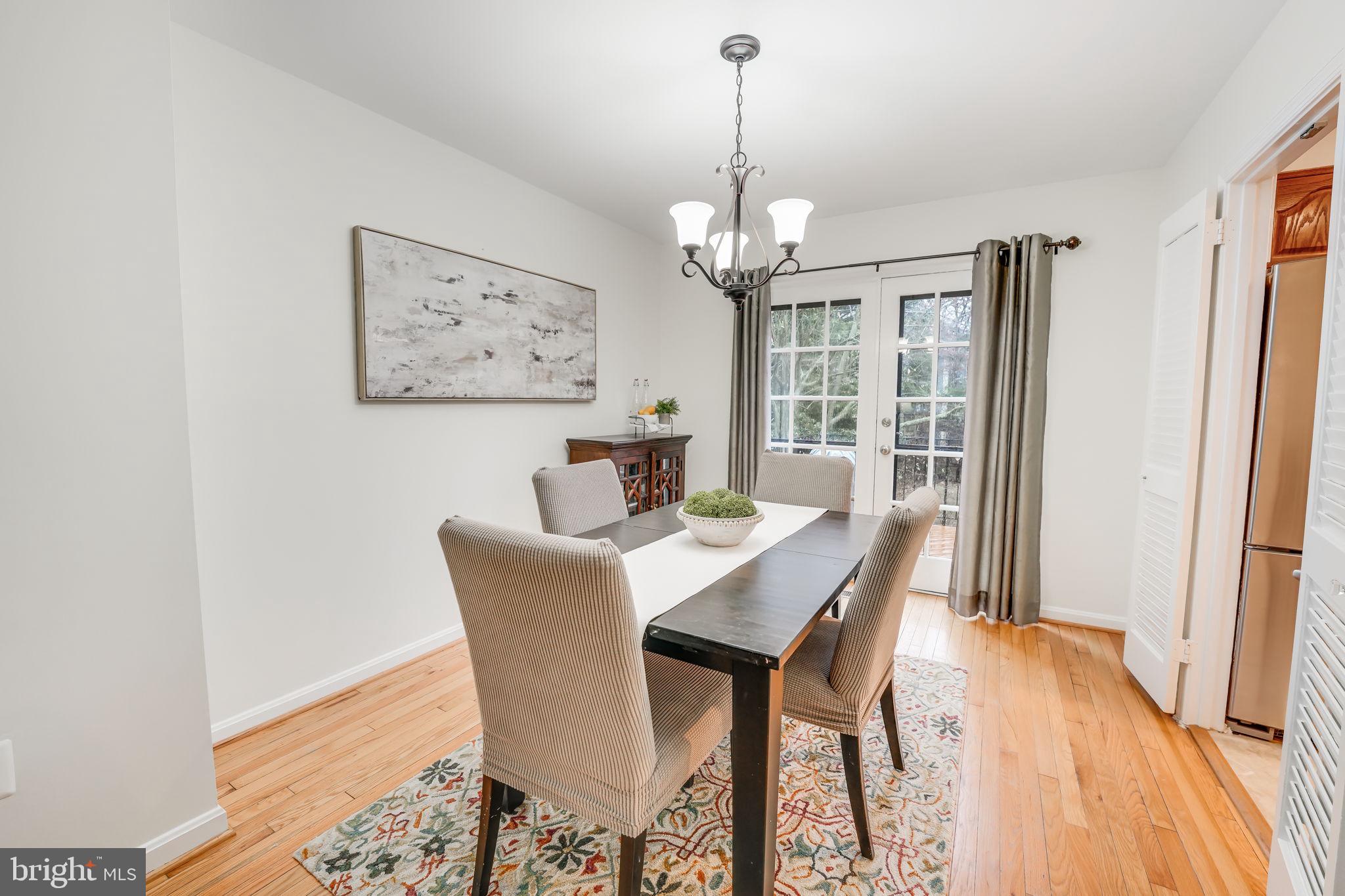 2111 Golf Course Drive Reston, VA 20191 - Photo 7 of 34 Dining Room