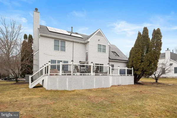 $989,000 | 3 Wycklow Drive, Robbinsville, NJ 08691