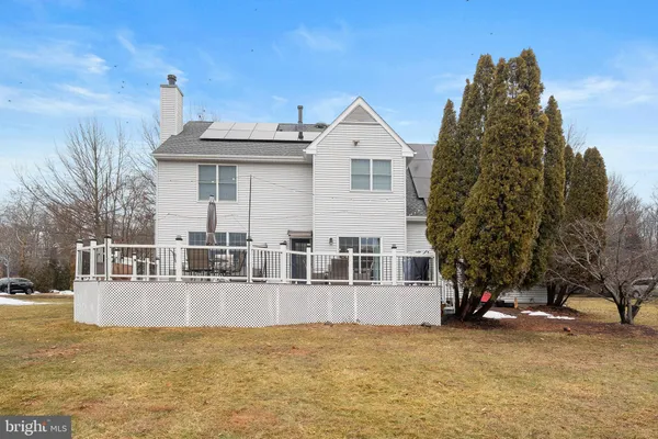 $989,000 | 3 Wycklow Drive, Robbinsville, NJ 08691