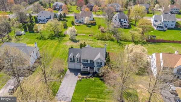 $989,000 | 3 Wycklow Drive, Robbinsville, NJ 08691
