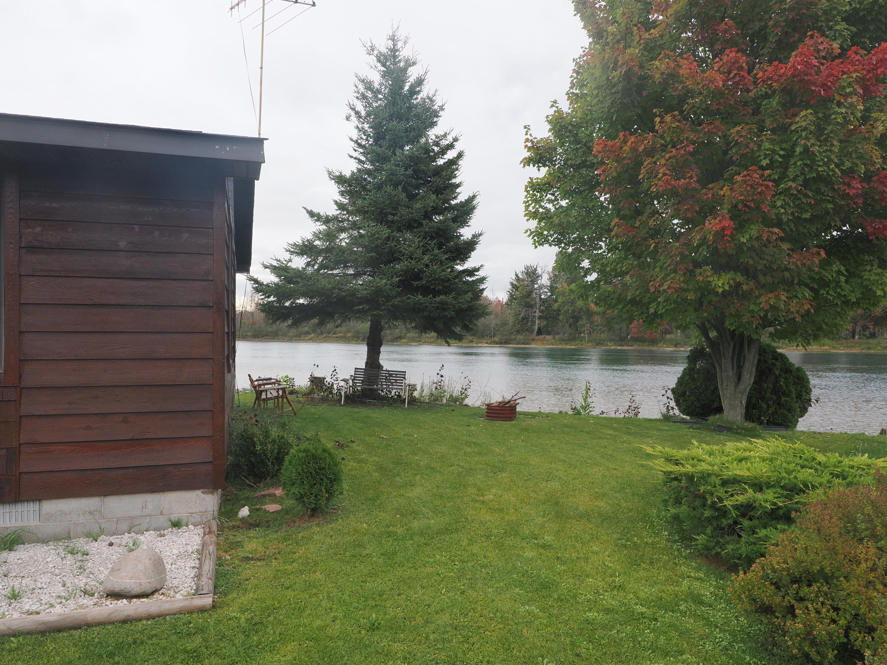 2039 Riverside Drive Sault Ste. Marie, MI 49783 - Photo 29 of 48 Gallery Image 29