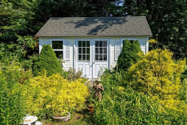 $1,895,000 | 11 Ocean Bridge Boulevard, Lamoine, ME 04605