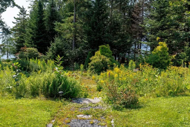 $1,895,000 | 11 Ocean Bridge Boulevard, Lamoine, ME 04605