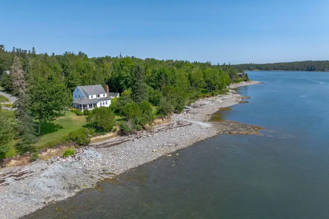 $1,895,000 | 11 Ocean Bridge Boulevard, Lamoine, ME 04605