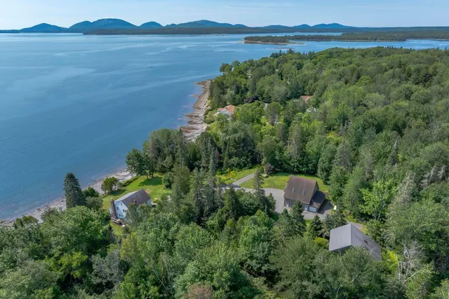 $1,895,000 | 11 Ocean Bridge Boulevard, Lamoine, ME 04605