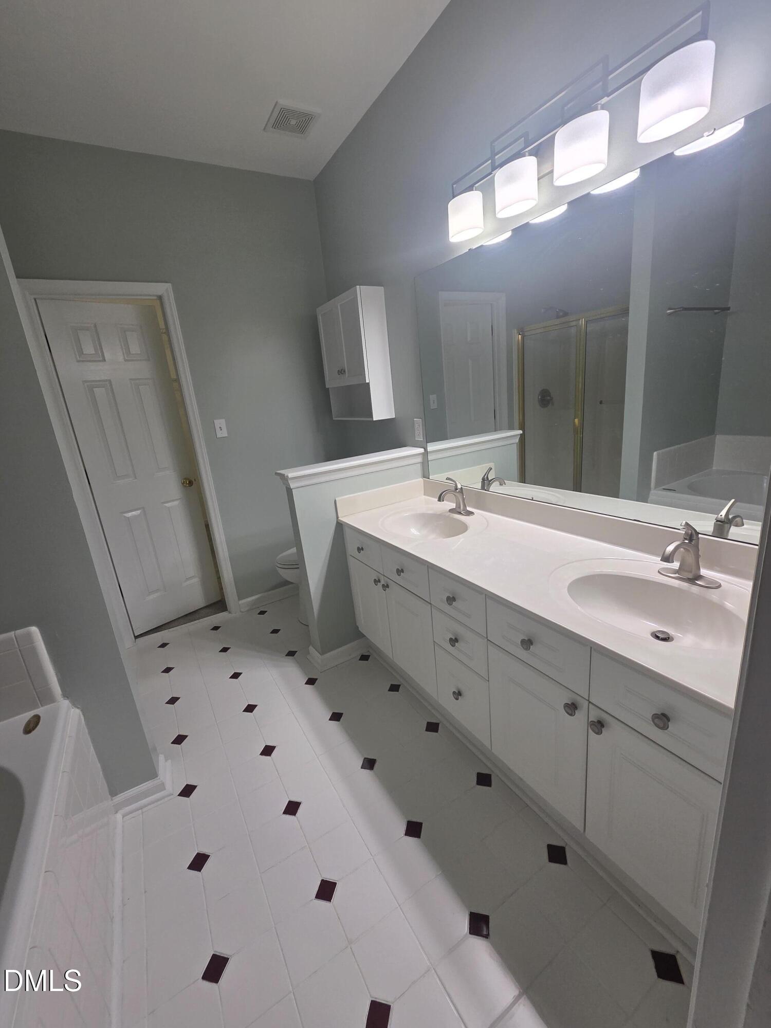 11034 Louson Place Raleigh, NC 27614 - Photo 12 of 41 20260810_082234