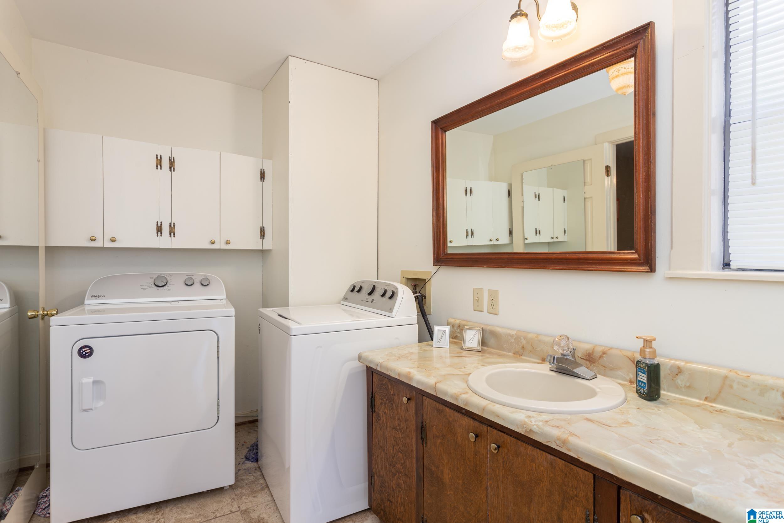 306 Oak Street Talladega, AL 35160 - Photo 14 of 18