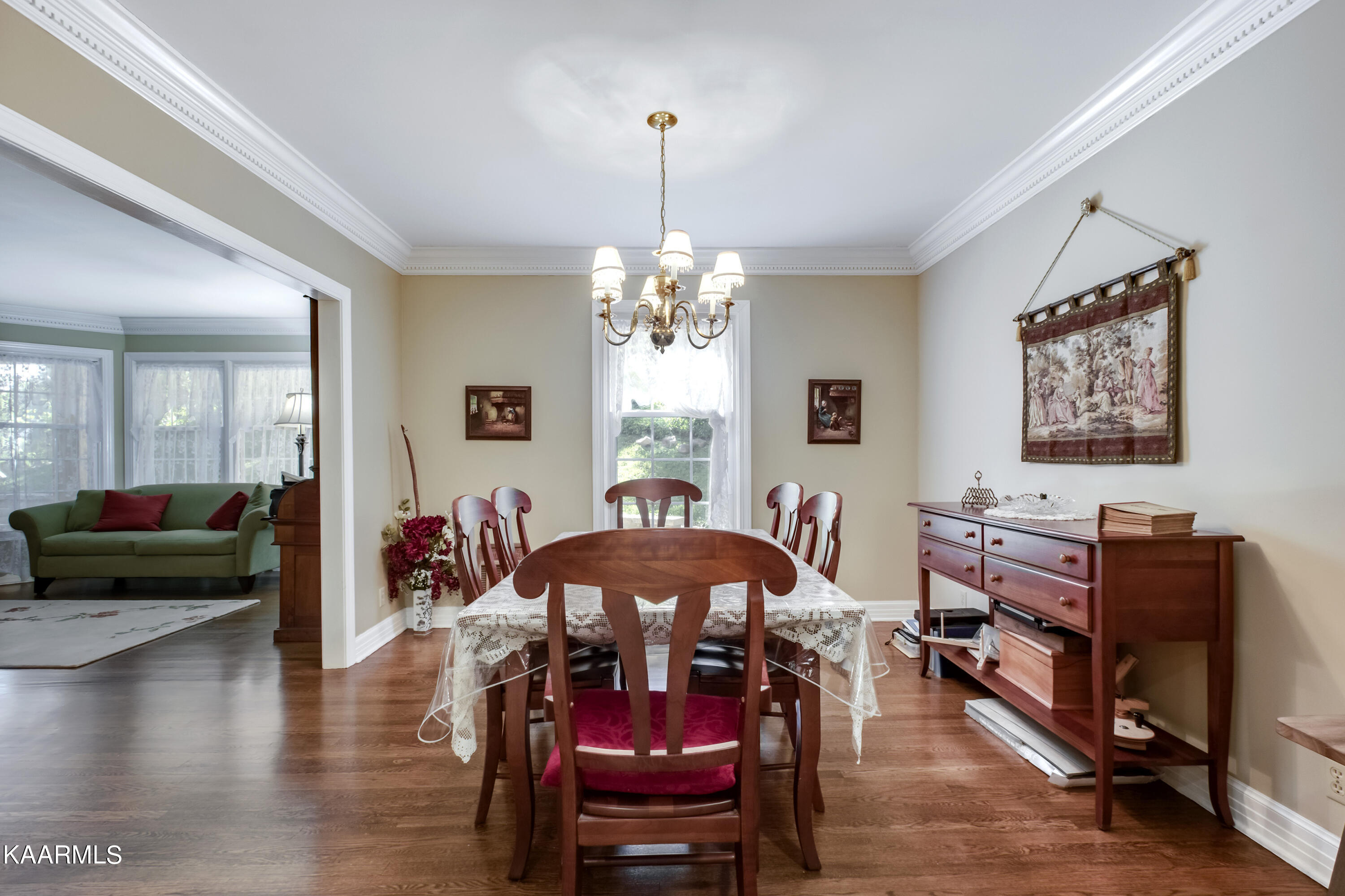 116 Amanda Place Oak Ridge, TN 37830 - Photo 11 of 50 10_AmandaPlace_116_Dining02