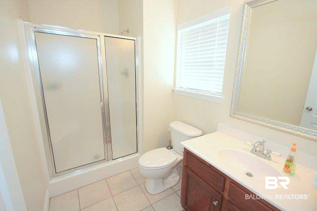 25092 Austin Road Daphne, AL 36526 - Photo 15 of 40 Guest Bath