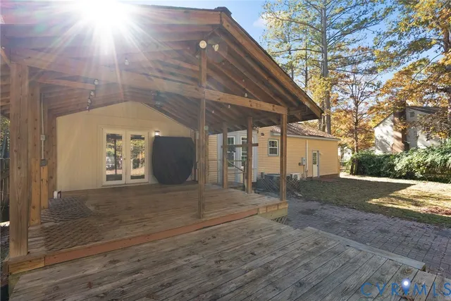 a view of a house with a snow