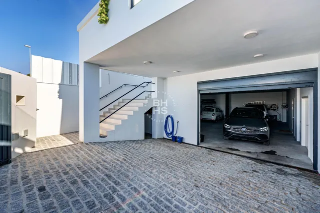 $2,970,900 | 15 Calle Avellano Due, Due West, SC 29639