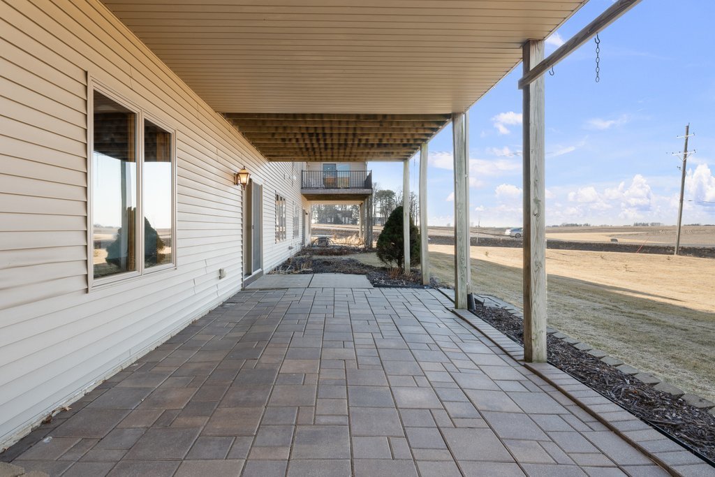 1126 West Le Claire Road Eldridge, IA 52748 - Photo 40 of 44 a view of a balcony