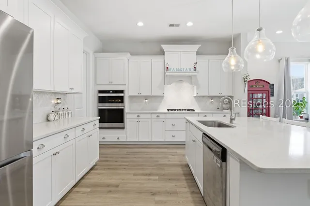 $674,900 | 19 Anchor Bend, Bluffton, SC 29910