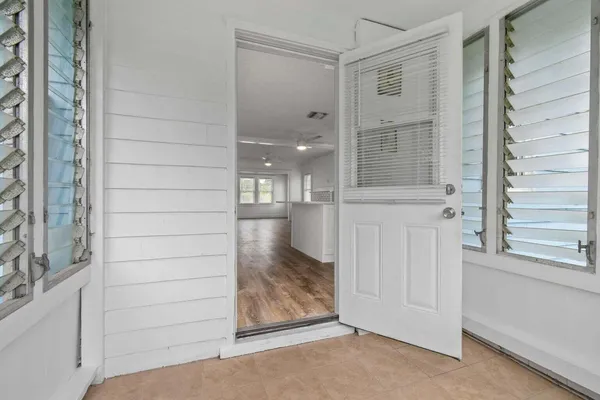 $2,500 | 415 Greenbriar Drive, Unit 1, Lake Park, FL 33403