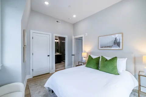 $914,999 | 115 Thurston Street, Unit G, Somerville, MA 02145