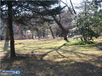 1675 Glenhardie Road Wayne, PA 19087 - Photo 8 of 9