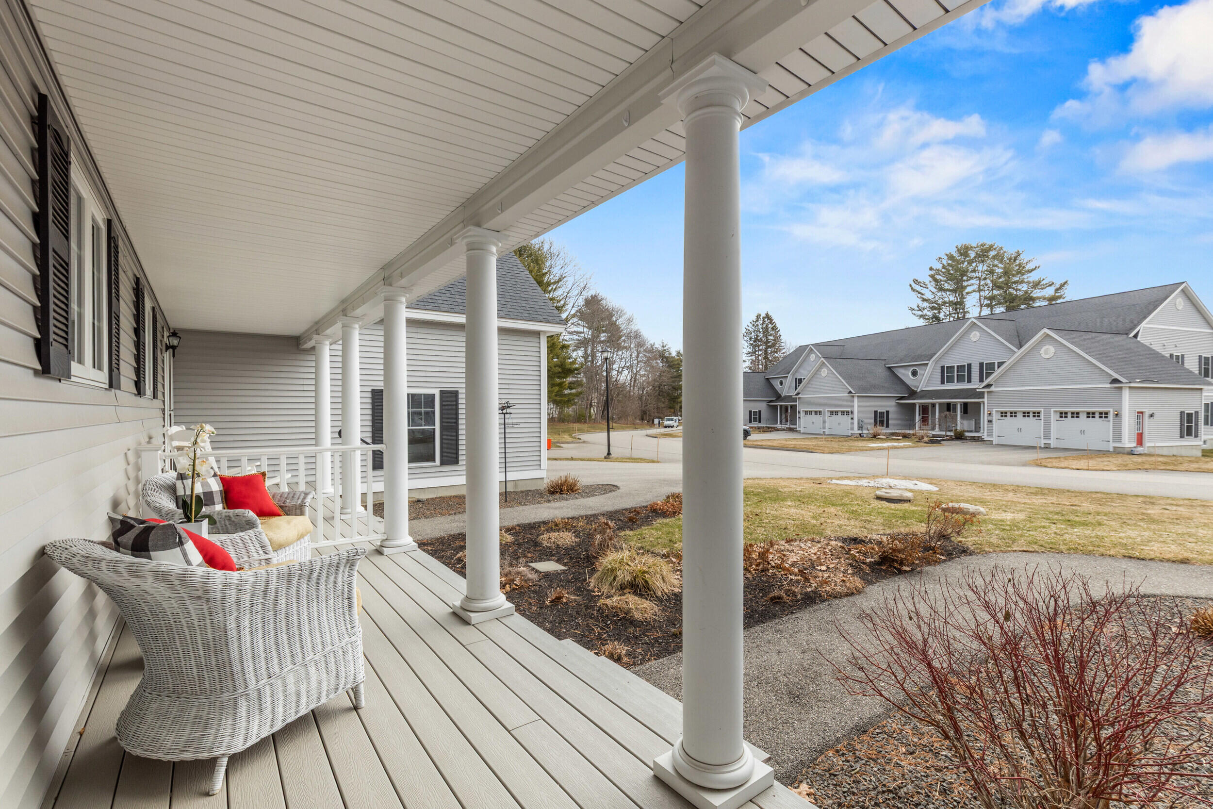 23 Chamberlain Way, Unit 23 Kennebunk, ME 04043 - Photo 2 of 43