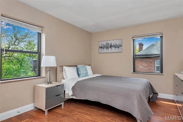 $1,745 | 7553 Buckingham Drive, Clayton, MO 63105