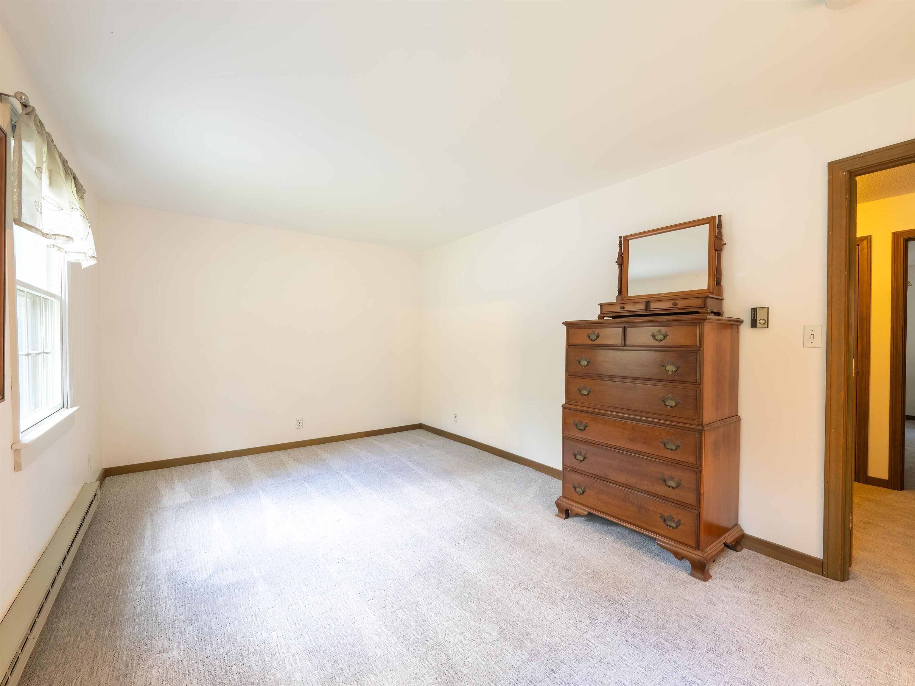 824 Hard Road, Unit A3 Hartford, VT 05059 - Photo 14 of 40 Gallery Image 14