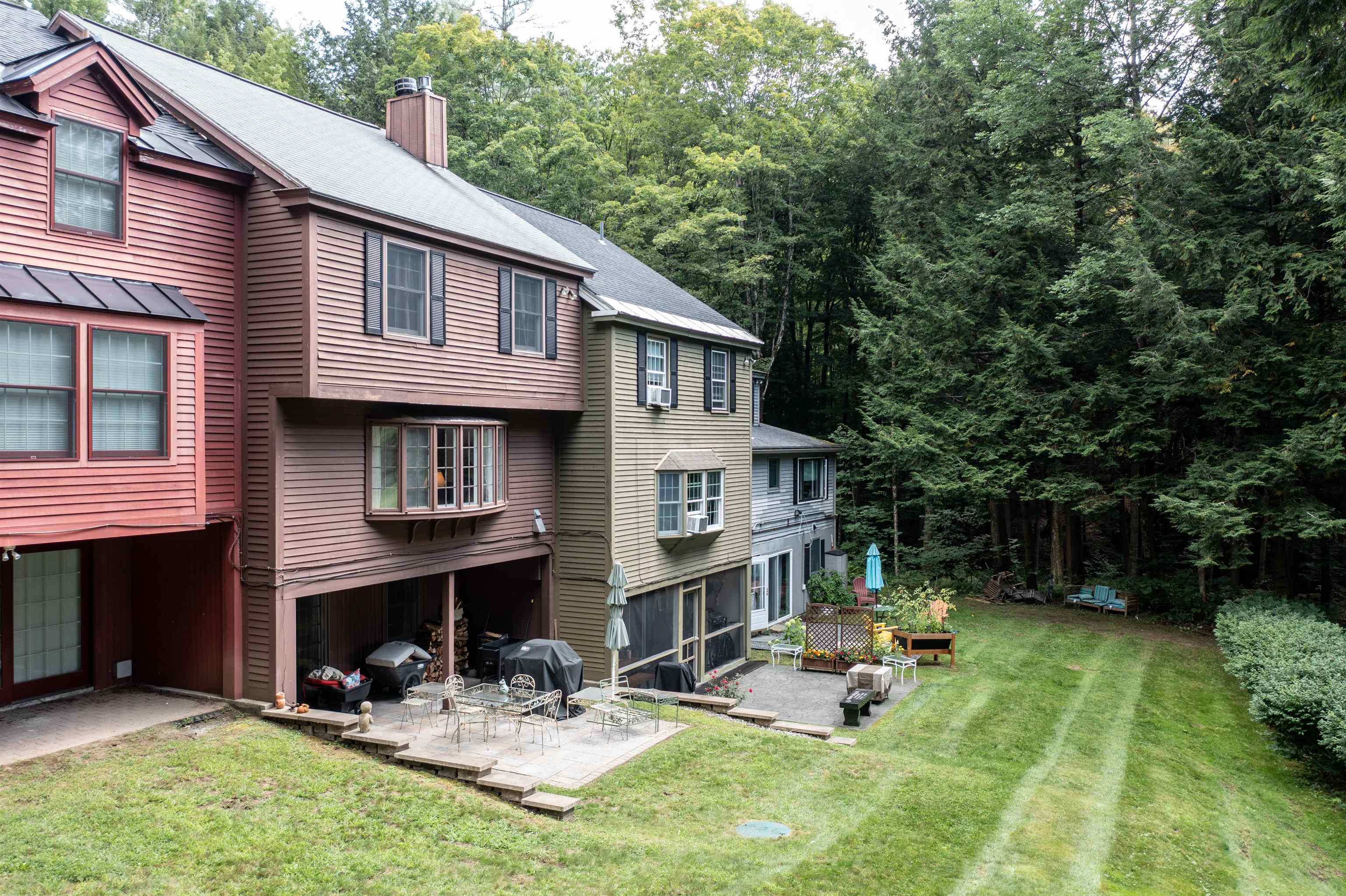 824 Hard Road, Unit A3 Hartford, VT 05059 - Photo 2 of 40 Gallery Image 2