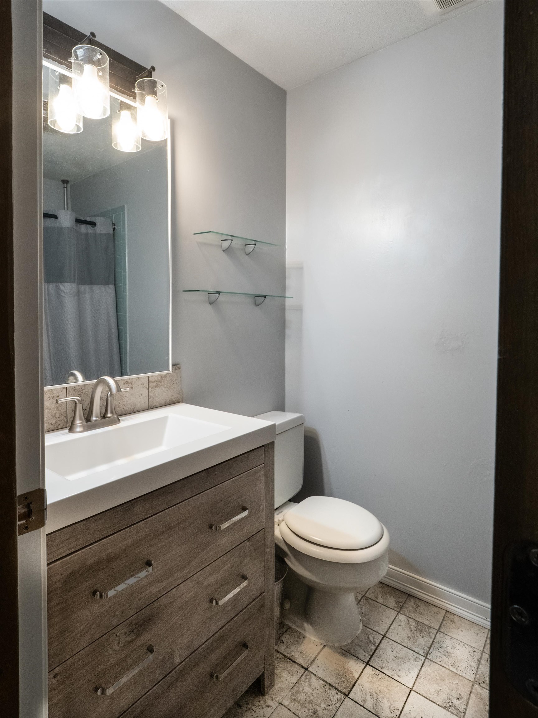 824 Hard Road, Unit A3 Hartford, VT 05059 - Photo 21 of 40 Gallery Image 21