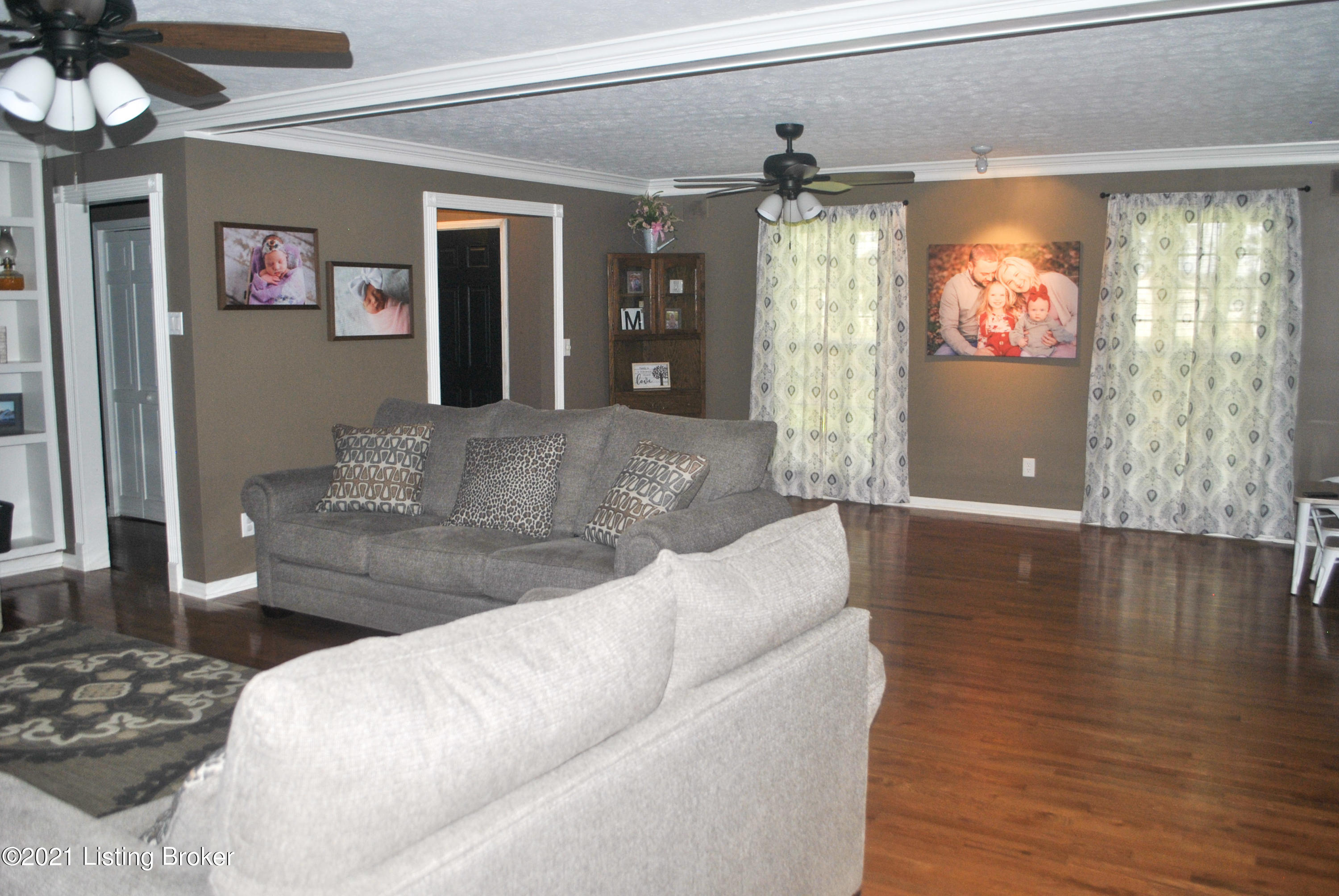 209 Bailey Road Smiths Grove, KY 42171 - Photo 22 of 40 DSC_0431