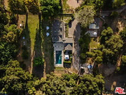 $3,999,000 | 1520 Bonnell Drive, Topanga, CA 90290