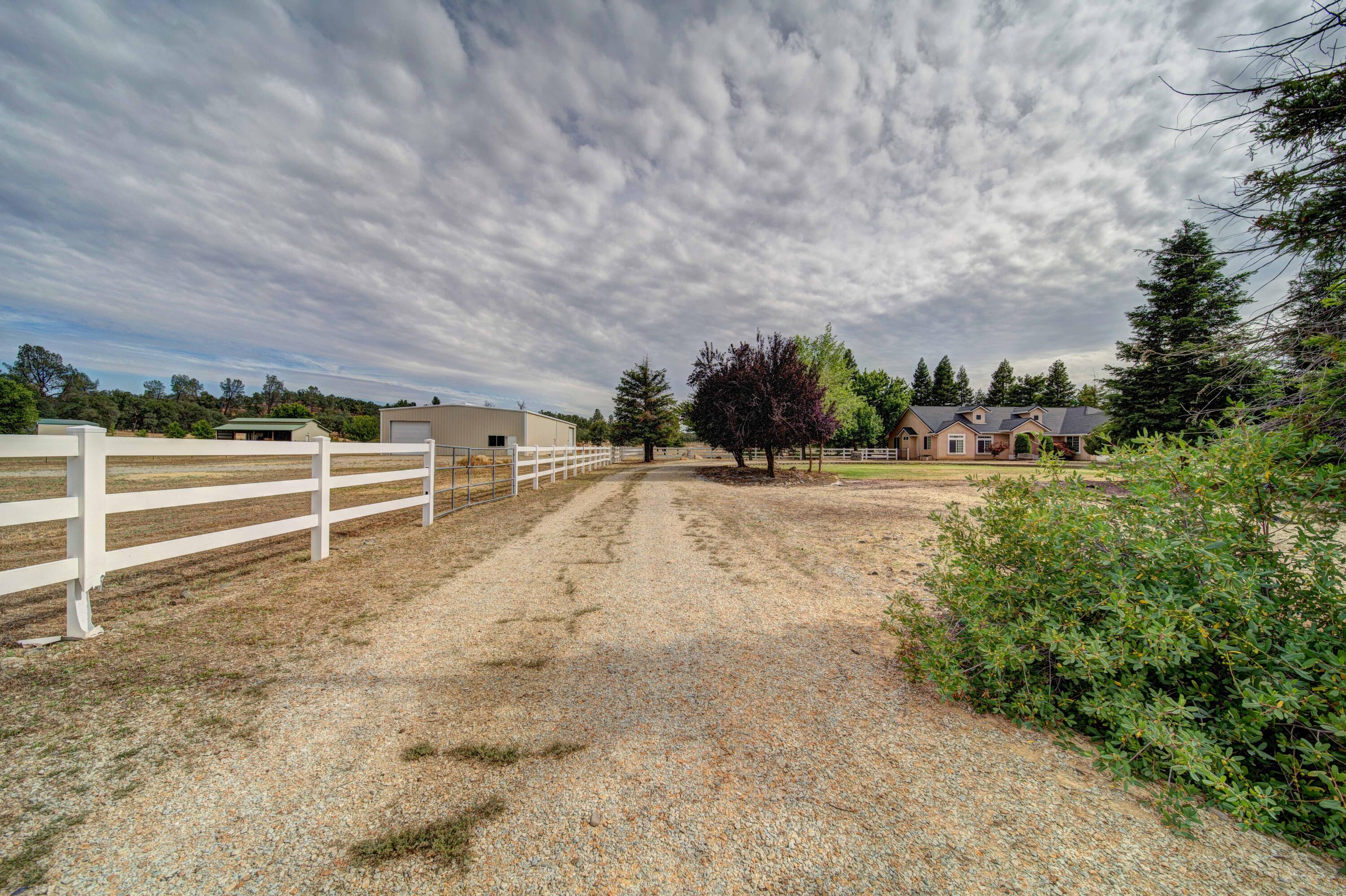 22717 Silverlode Lane Palo Cedro, CA 96073 - Photo 58 of 62 Home and Shop