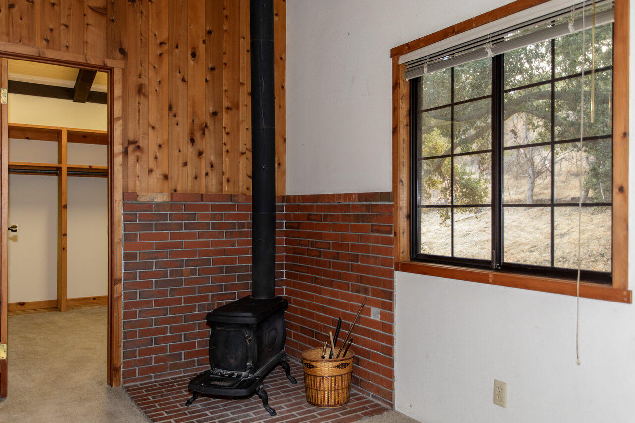 4260 Oak View Road Santa Ynez, CA 93460 - Photo 26 of 98 375_1