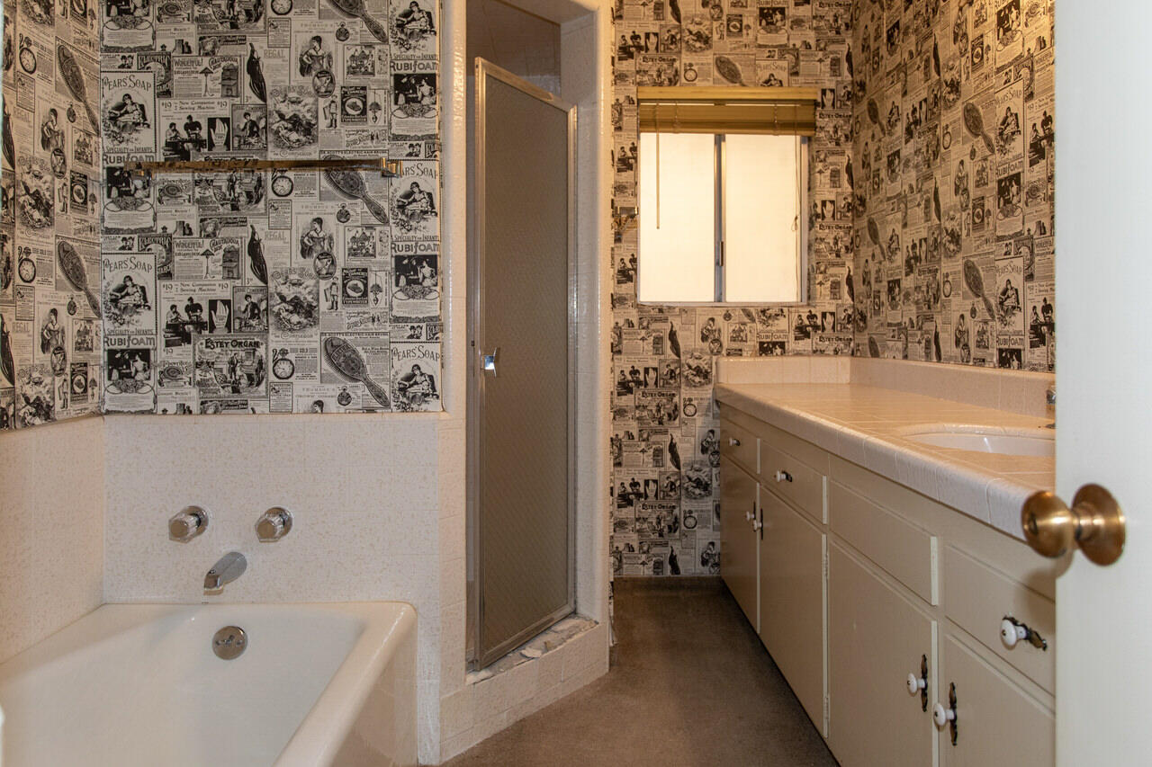 4260 Oak View Road Santa Ynez, CA 93460 - Photo 42 of 98 a bathroom with a bathtub and shower