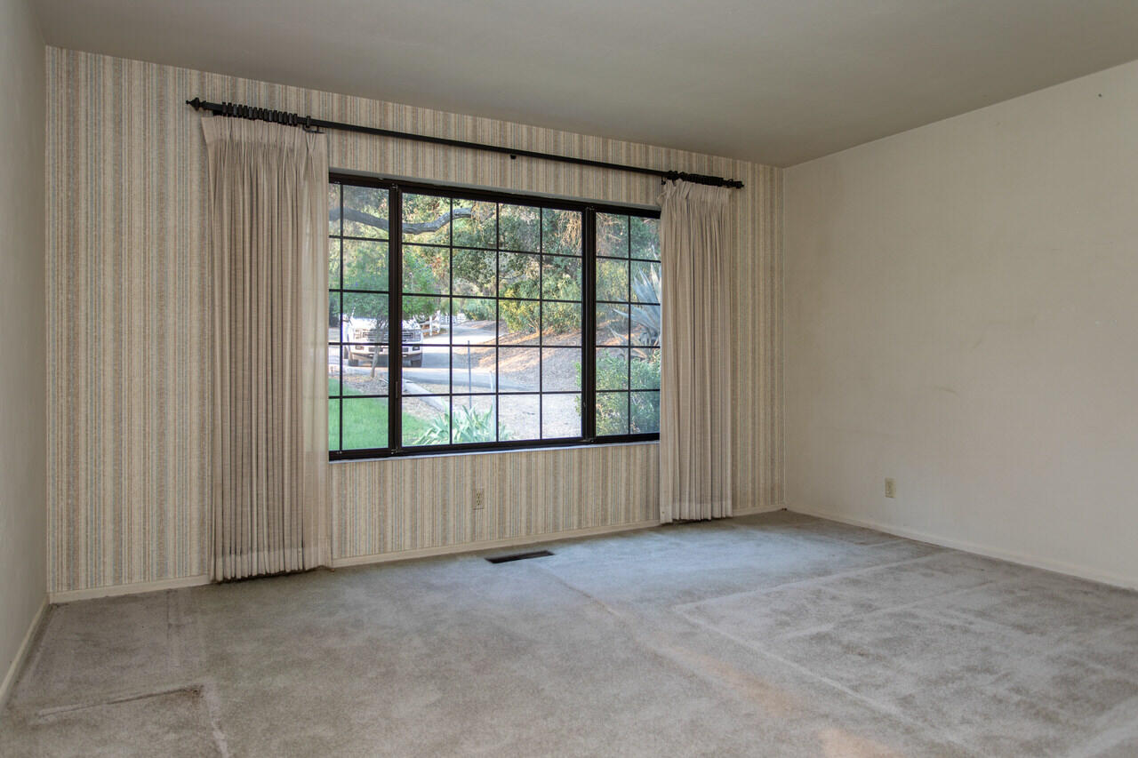 4260 Oak View Road Santa Ynez, CA 93460 - Photo 45 of 98 an empty room with a window