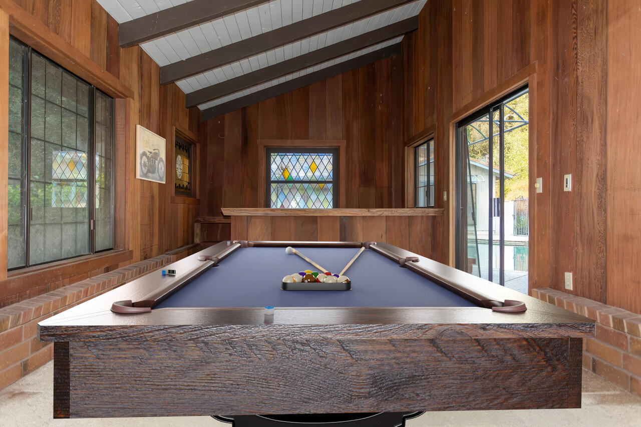 4260 Oak View Road Santa Ynez, CA 93460 - Photo 58 of 98 a living room with a couch