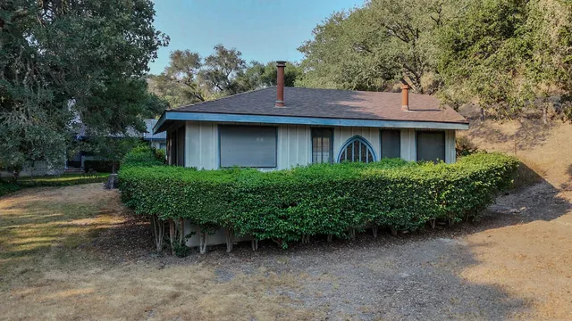 $2,200,000 | 4260 Oak View Road, Santa Ynez, CA 93460