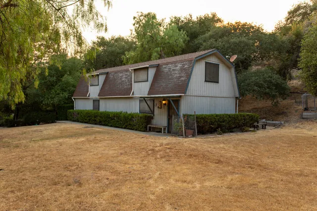 $2,200,000 | 4260 Oak View Road, Santa Ynez, CA 93460