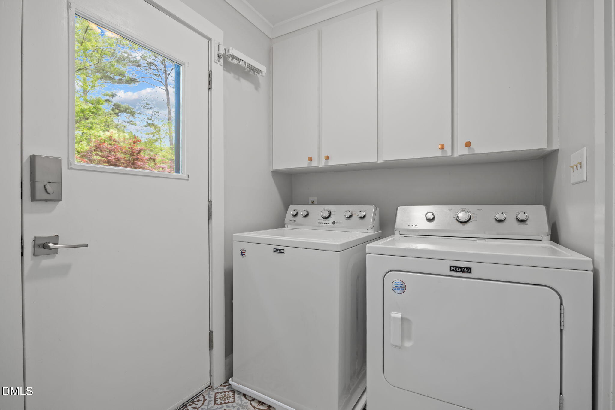 6501 Rainbow Court Raleigh, NC 27612 - Photo 20 of 41 Laundry Room