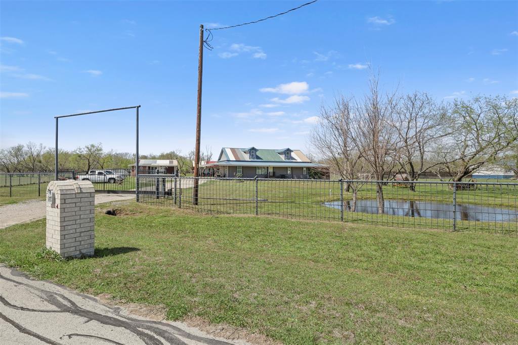 1556 John Wayne Road Kaufman, TX 75142 - Photo 33 of 33 a view of a park