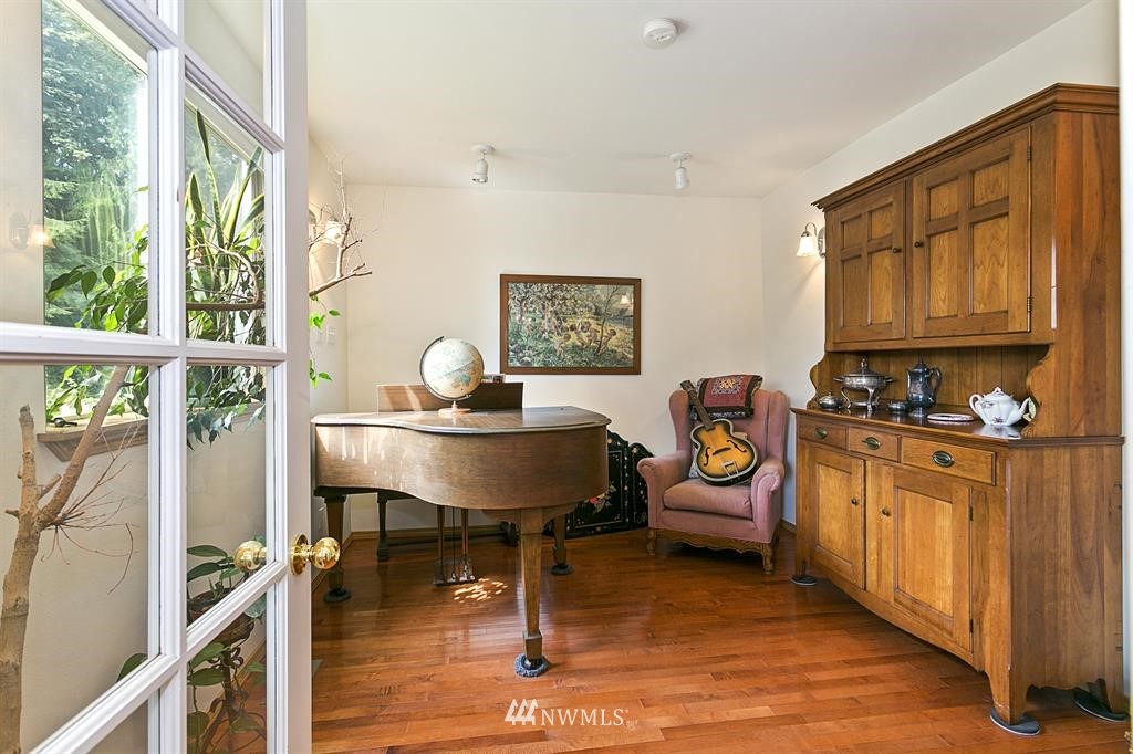 14606 Jordan Road Arlington, WA 98223 - Photo 6 of 24 Gallery Image 6