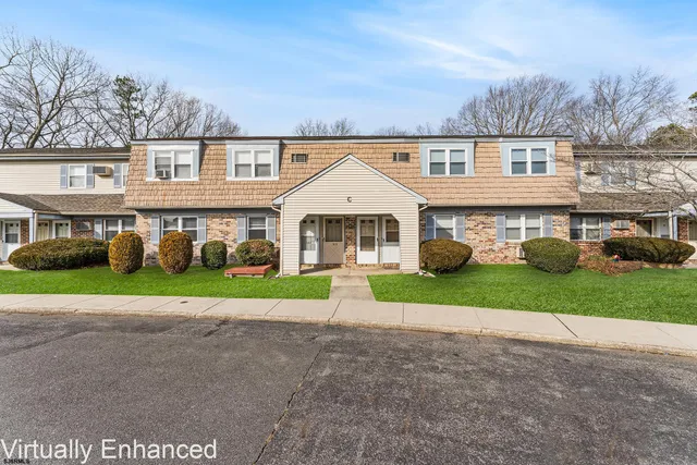 $195,000 | 16 A Oxford Village, Unit 16A, Egg Harbor Township, NJ 08234