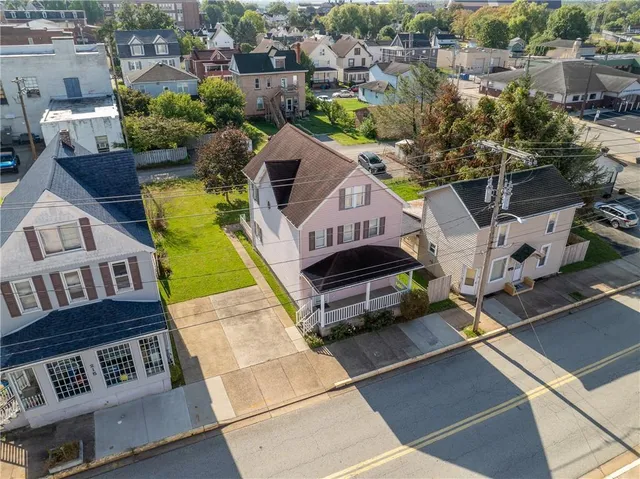 $180,000 | 213 Chestnut Street, Latrobe, PA 15650