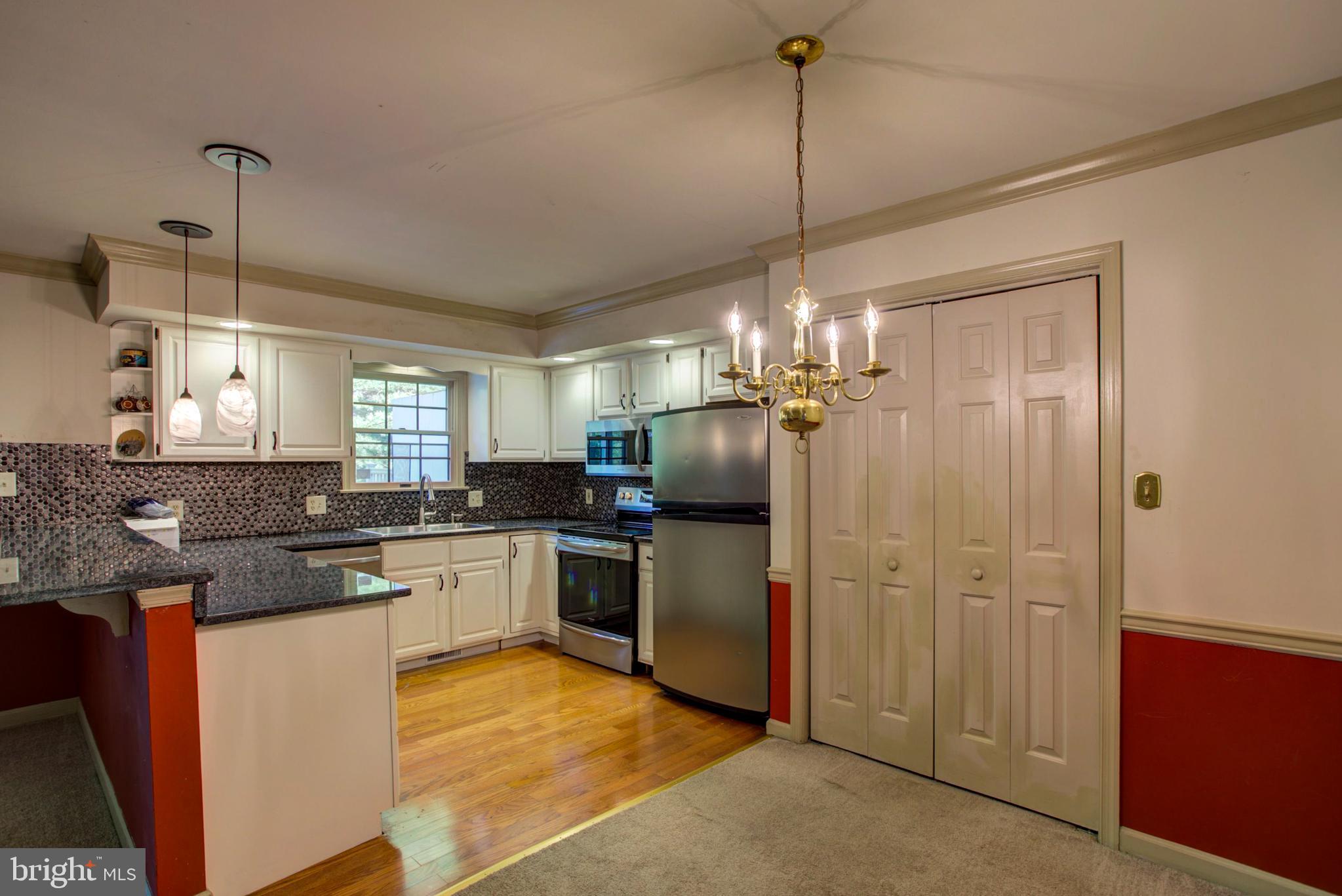 1857 Spring Ridge Lane Lancaster, PA 17603 - Photo 11 of 48 Gallery Image 11