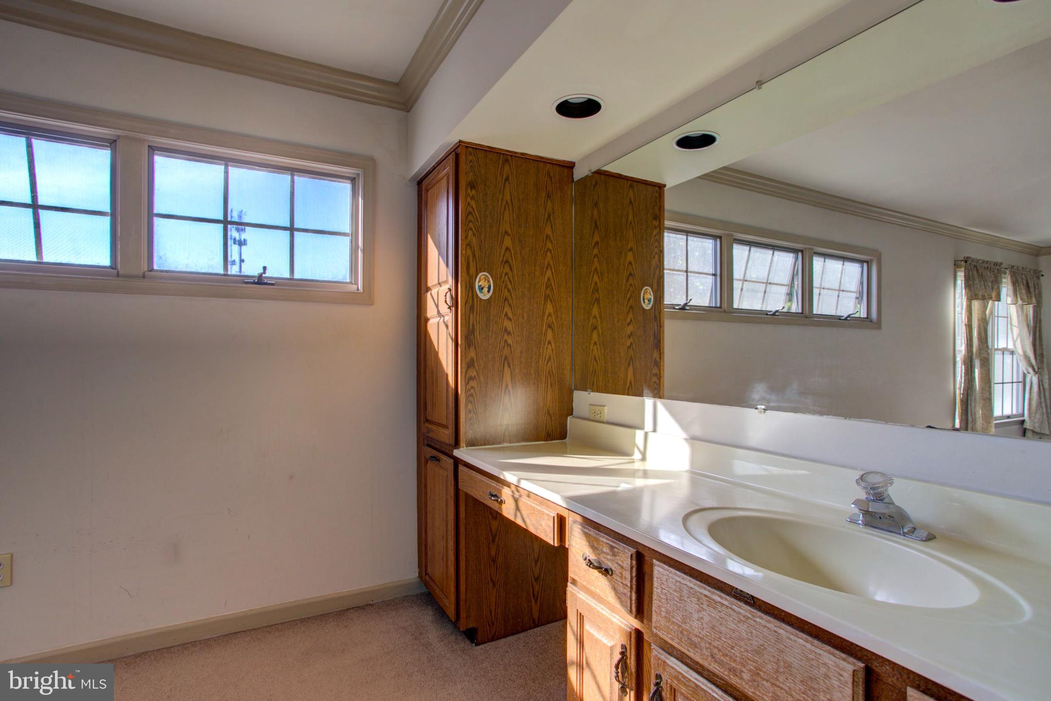 1857 Spring Ridge Lane Lancaster, PA 17603 - Photo 29 of 48 Gallery Image 29