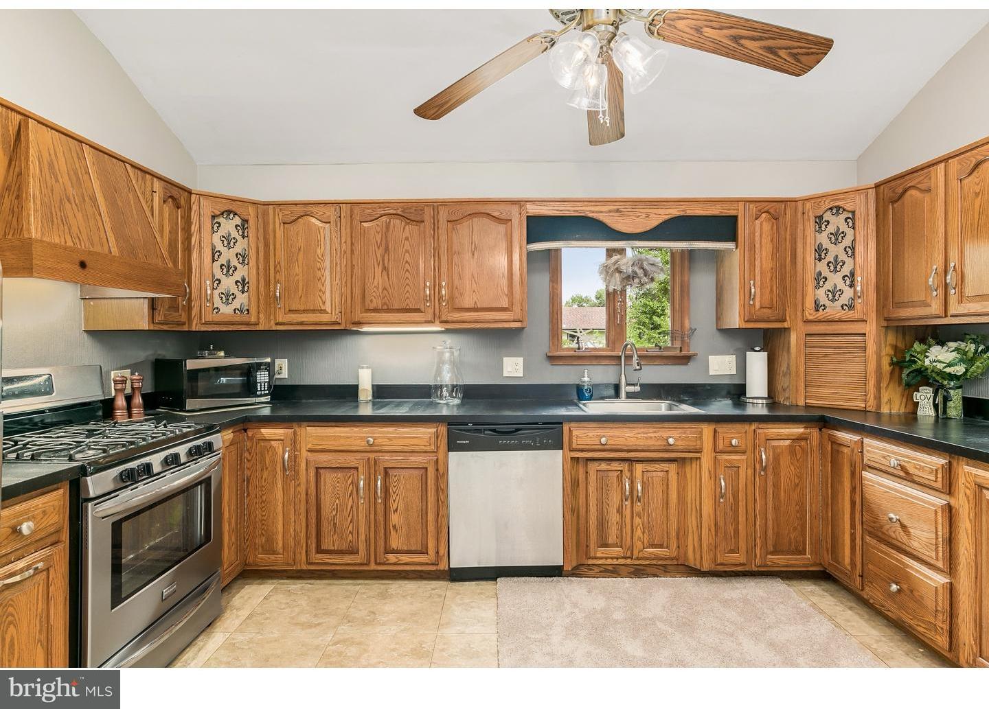 231 Drake Road Cherry Hill, NJ 08034 - Photo 9 of 25