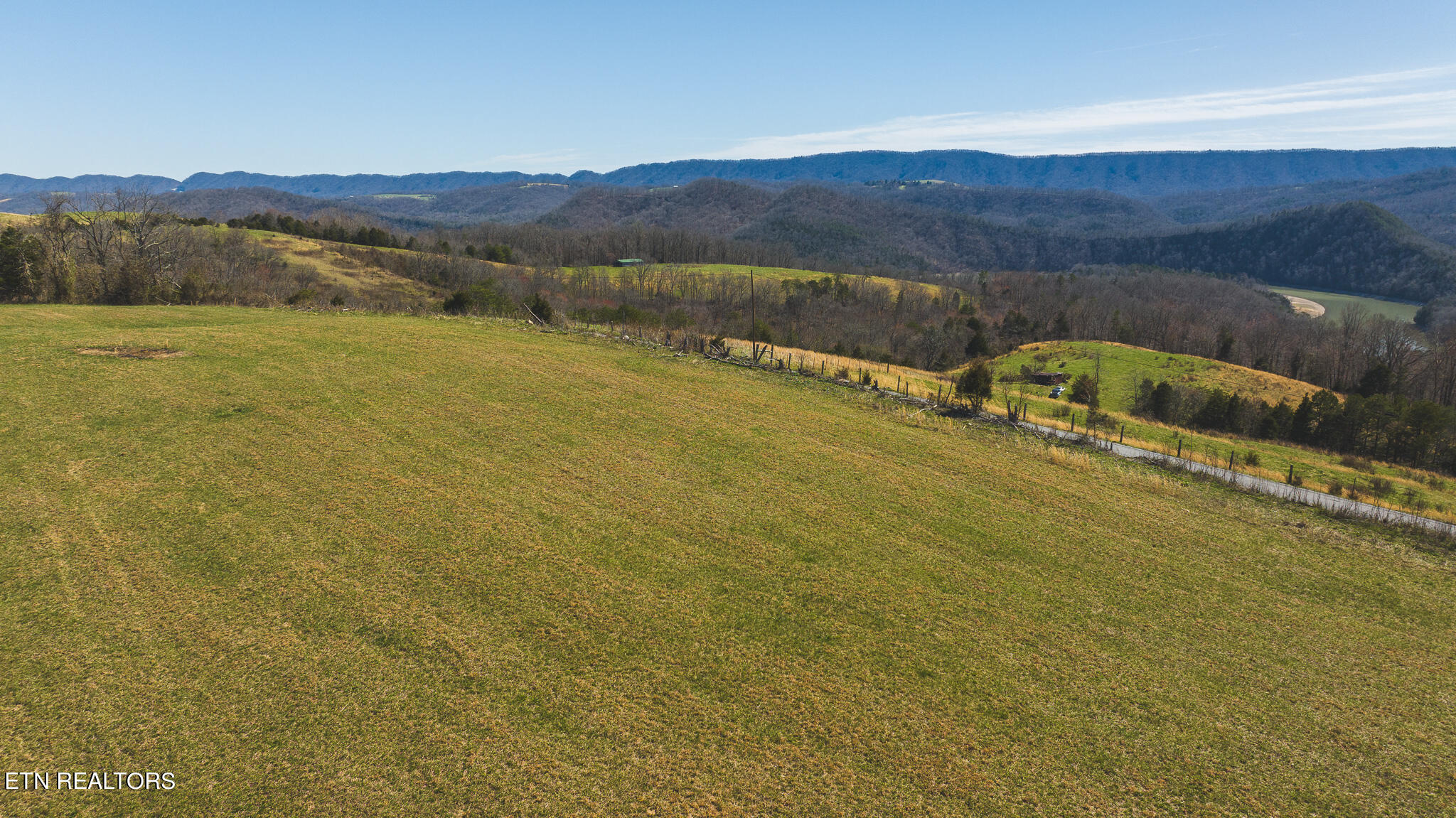 5 Bundren Mountain Road Tazewell, TN 37879 - Photo 3 of 19 DJI_20240311142243_0205_D