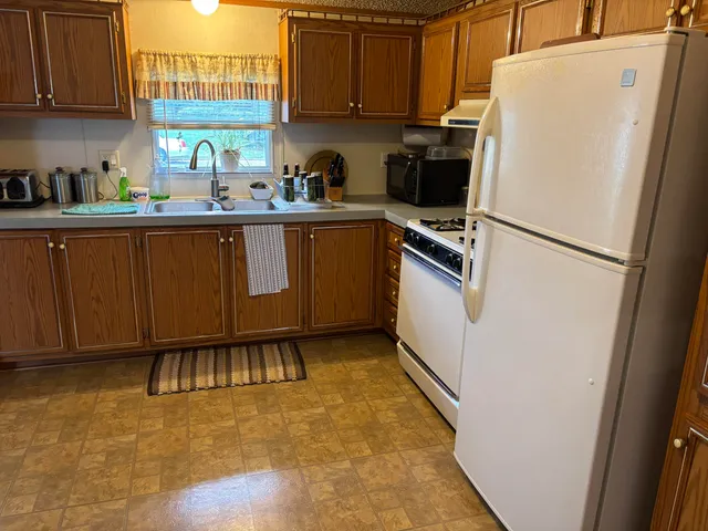 $149,000 | 501 West Ohio Court, Sturgis, MI 49091