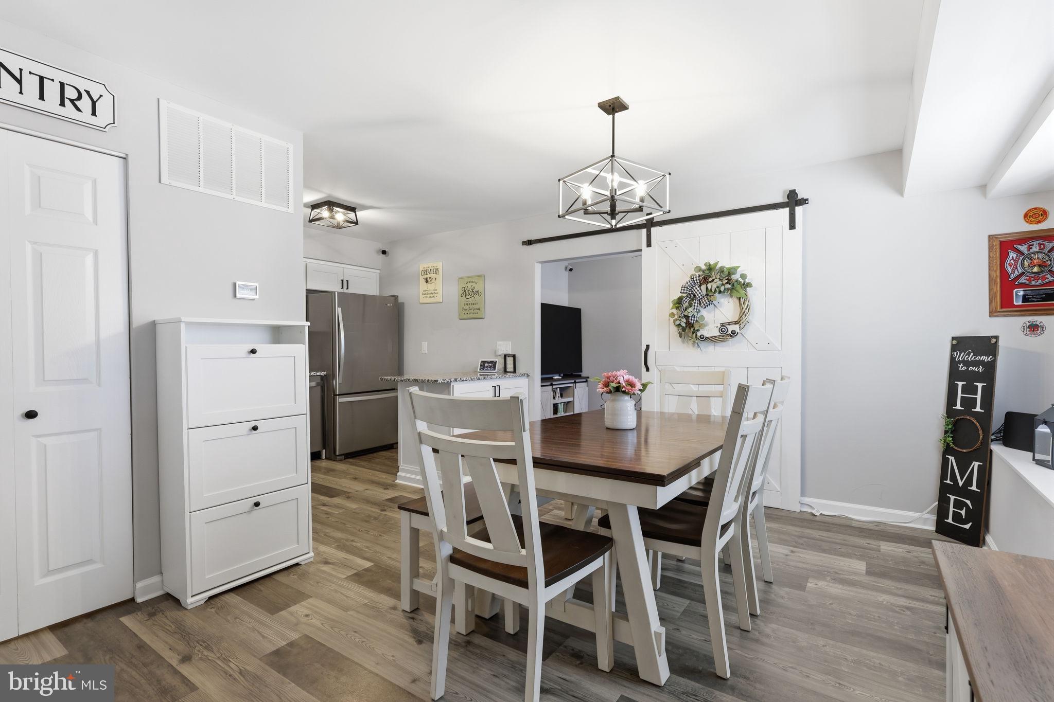 22 Fitzwatertown Road, Unit C7 Willow Grove, PA 19090 - Photo 2 of 33 Charming dining space with modern flair.