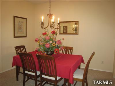 391 West Greys Road Tucson, AZ 85737 - Photo 6 of 24 Gallery Image 6